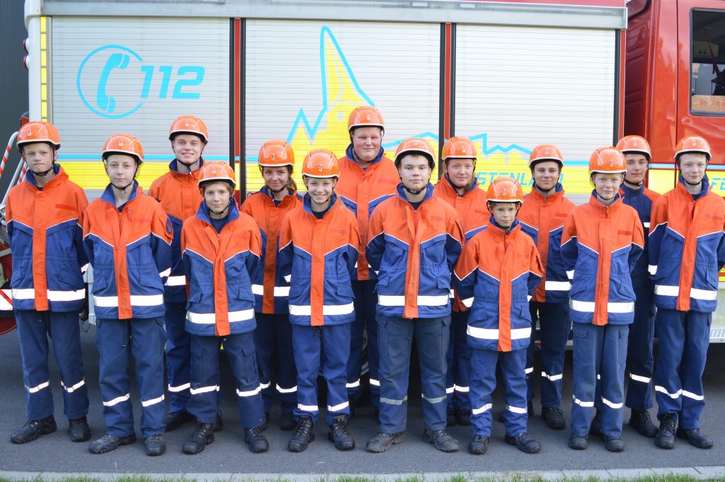 Neue Helme für die Jugendfeuerwehr