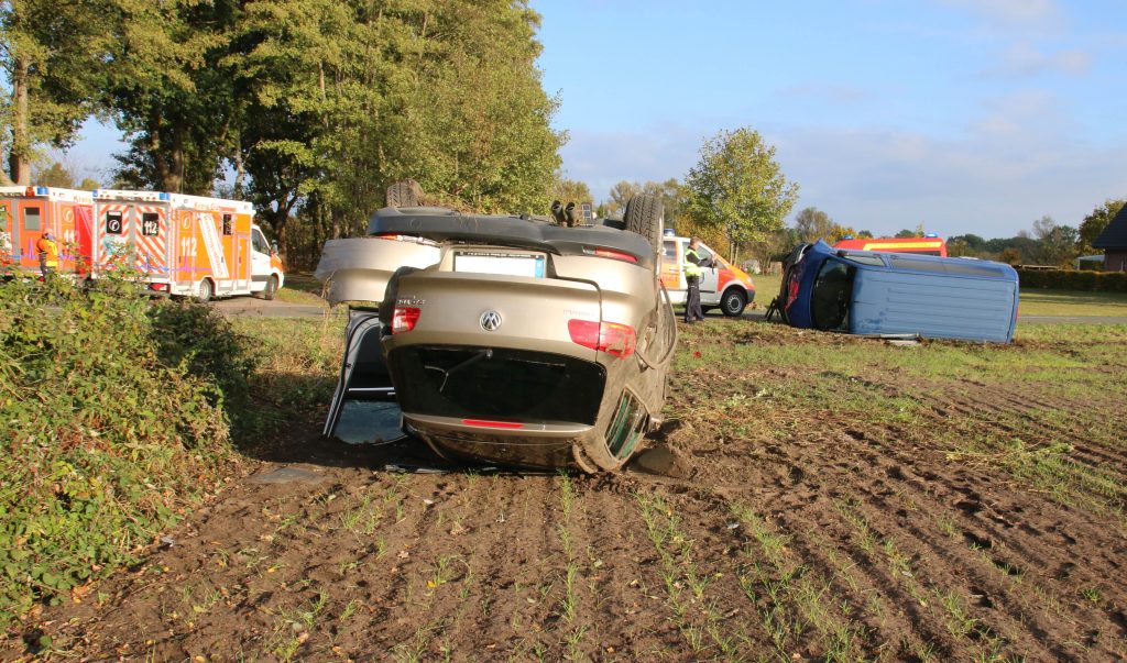 Schwerer Verkehrsunfall an Kreisgrenze