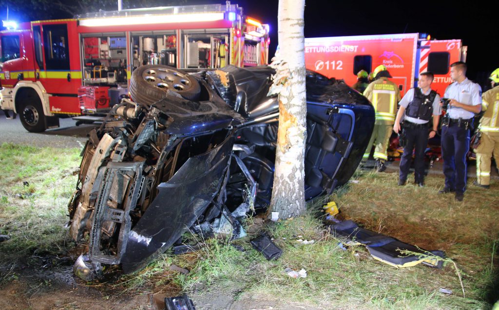 Schwerer Verkehrsunfall in Delbrück