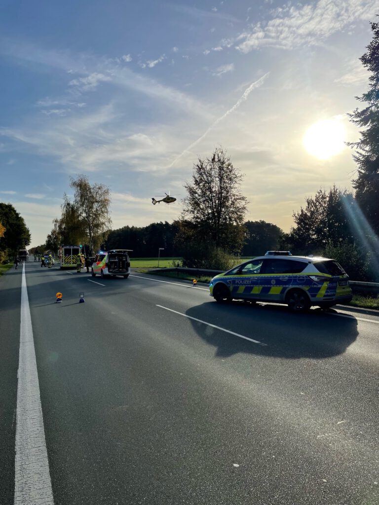 Verkehrsunfall in Delbrück auf B64