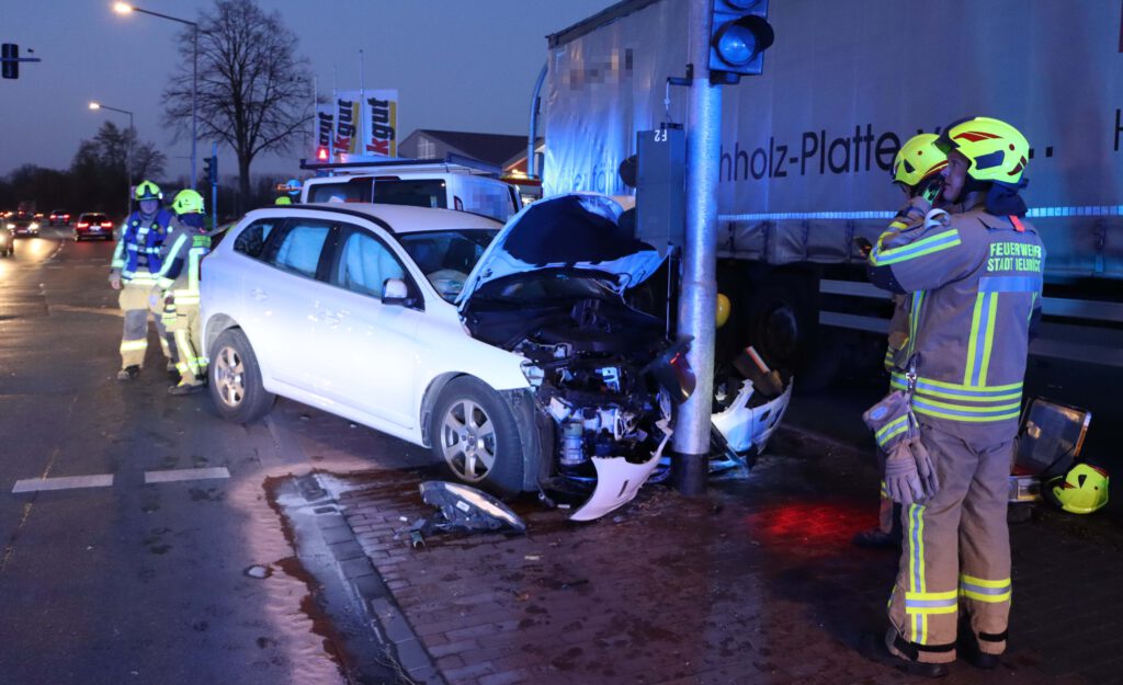 Verkehrsunfall in Delbrück